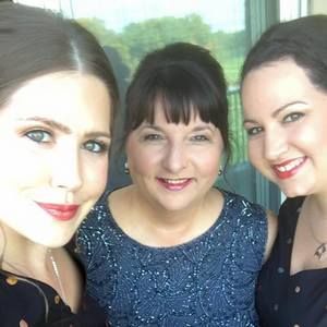 Meet your Posher, Sharon